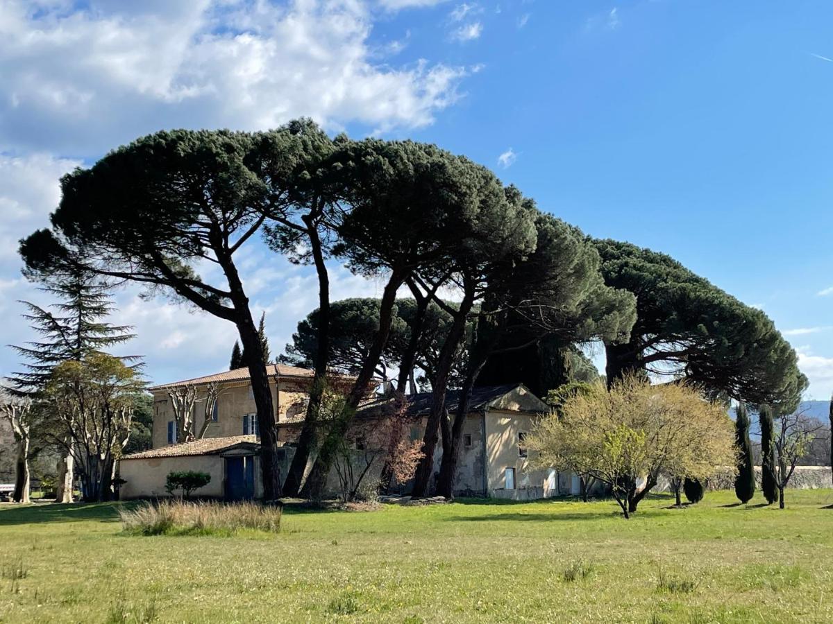 La Pavoyere Hotel Mormoiron ภายนอก รูปภาพ